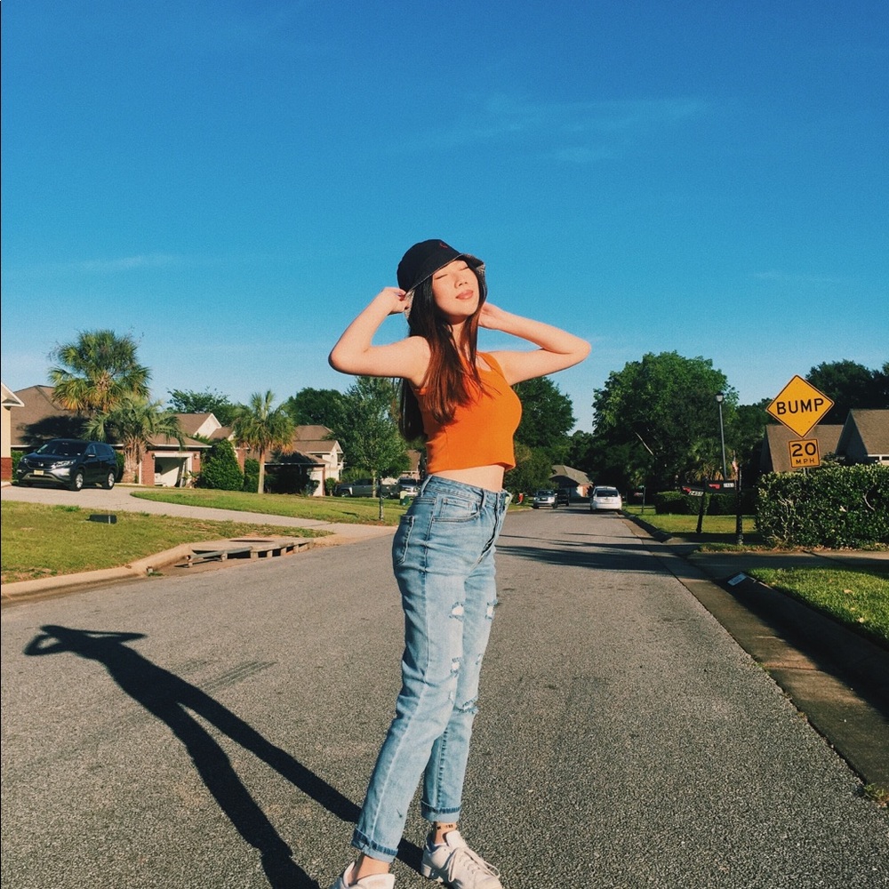 gorgeous bright tangerine top:)